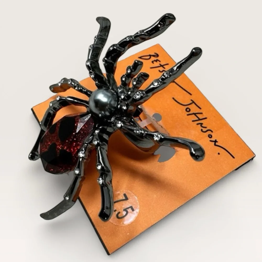 BETSEY JOHNSON SET 4-Piece Halloween Spider Bracelet Necklace Ring Earrings NWT